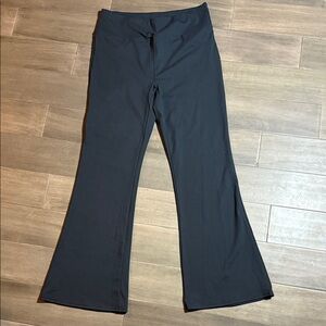 HALARA Black Flared Pants